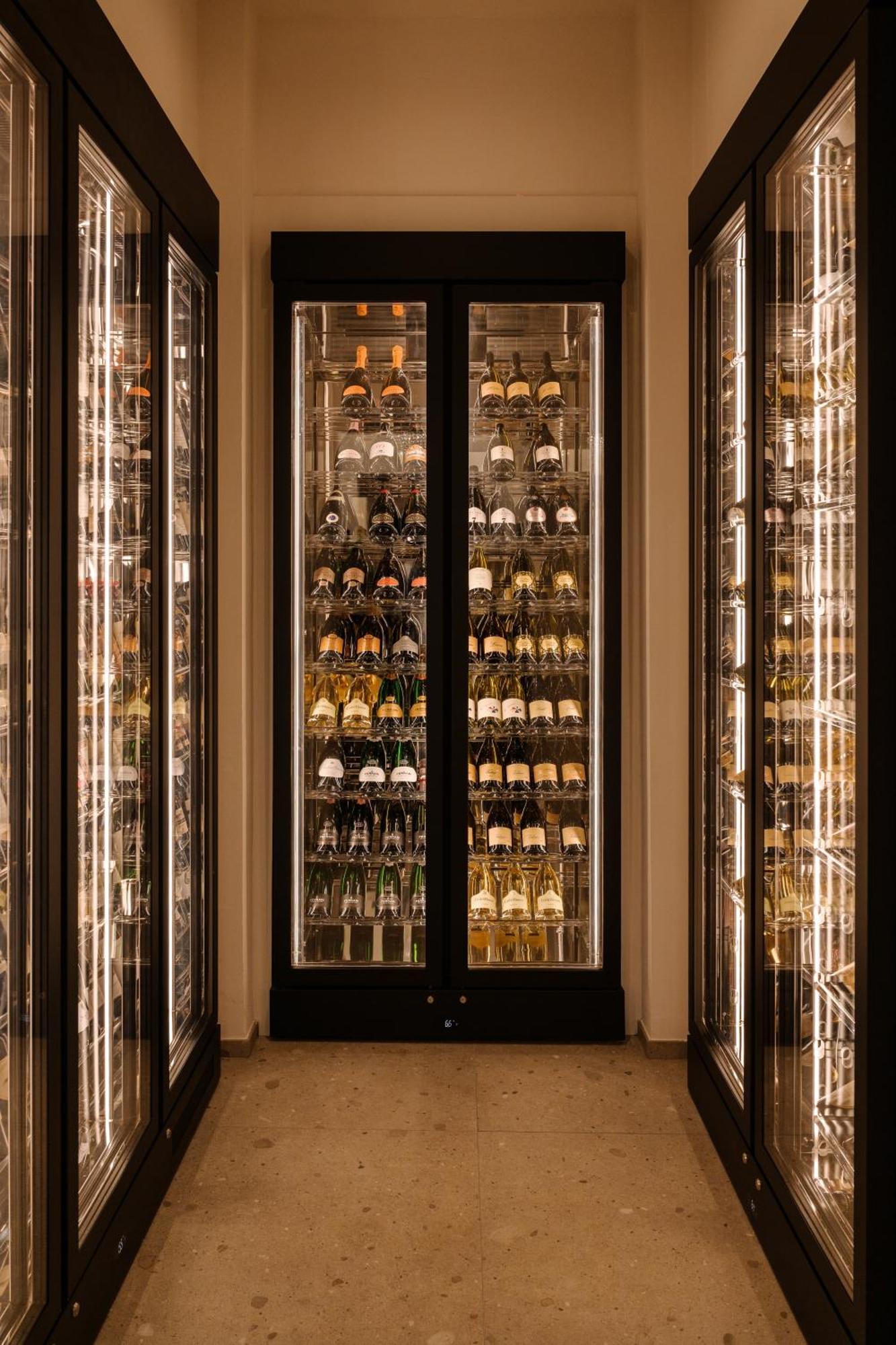 皇家维多利亚酒店 瓦伦纳 外观 照片